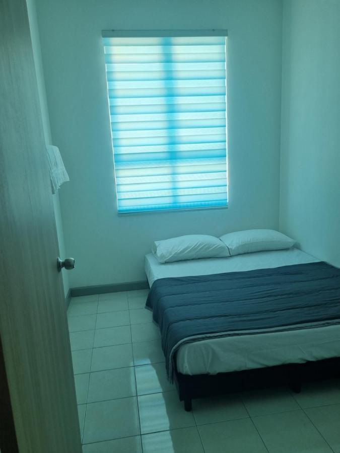Seaside Haven Homestay Seaview Unit With Pool Opposite Ktcc & Mayang Mall - Pangsapuri Ladang Tanjung كُوالا تيرينغانو المظهر الخارجي الصورة